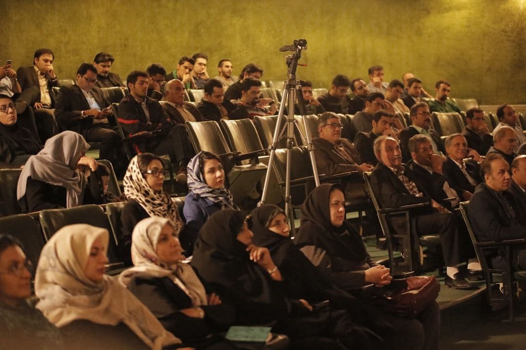 Dlaczego naukowcy nie potrafią rozbawić publiki